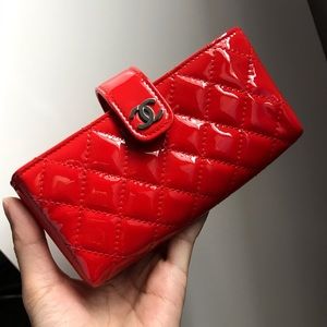 chanel mini pochette